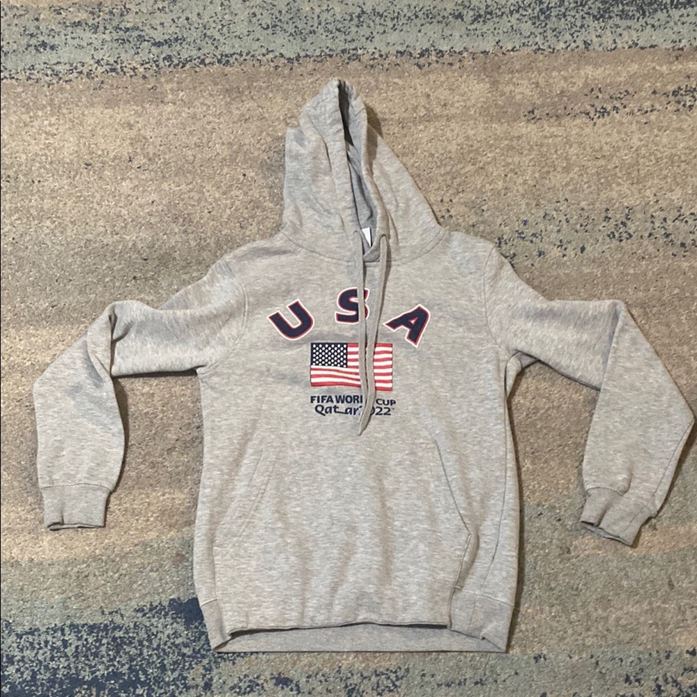 Tilly's Gray Hooded Jacket with Graphic Design